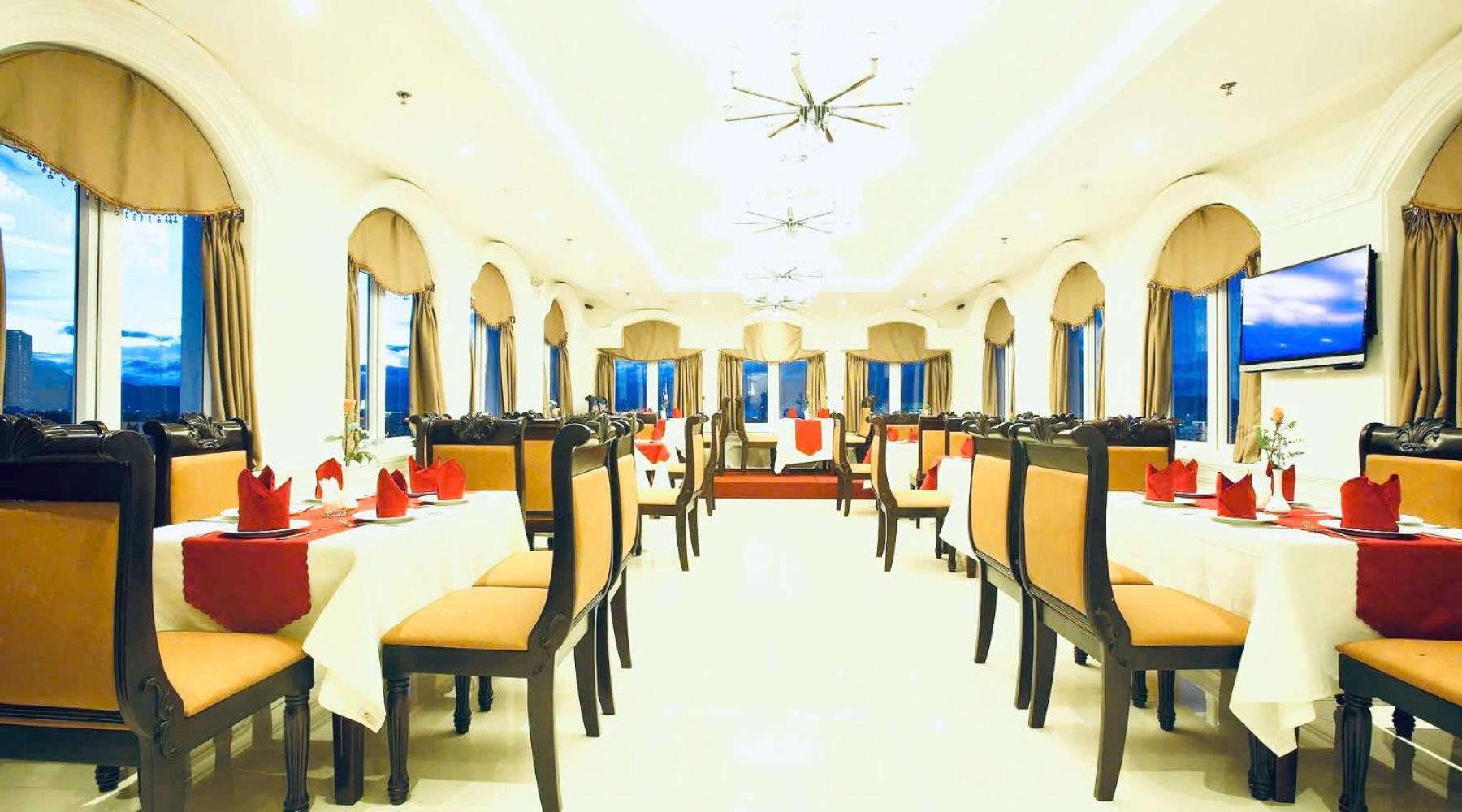 Orange Hotel - City Center Danang, Near Dragon Bridge, Han River Екстер'єр фото